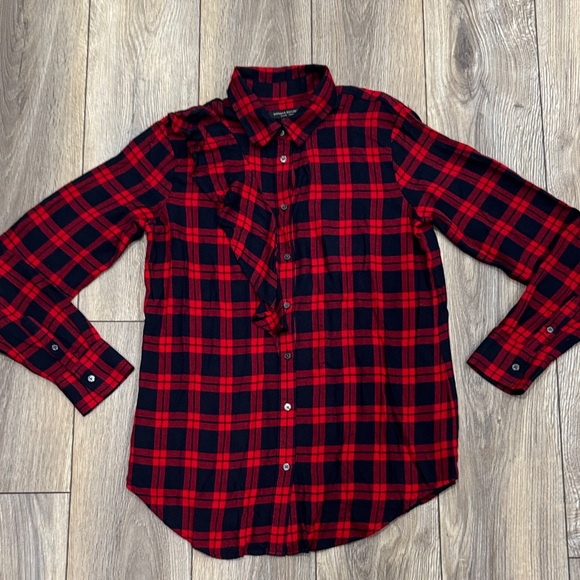 Banana Republic Tops - BANANA REPUBLIC Button-Down Dillon Shirt Classic Ruffle Red and Navy Blue MED